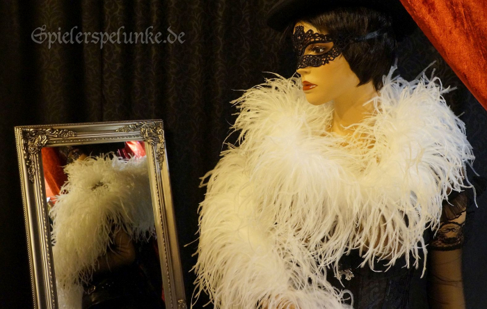 Straußboa für Burlesque Show Revue Tanzsport und die elegante Abendgarderobe, 2m, weiß