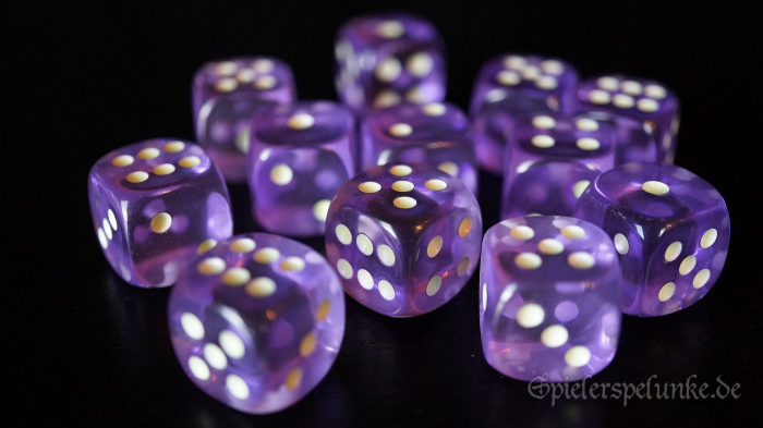 Fluoreszierende Augenwürfel lila transparent Kantenlänge 15mm