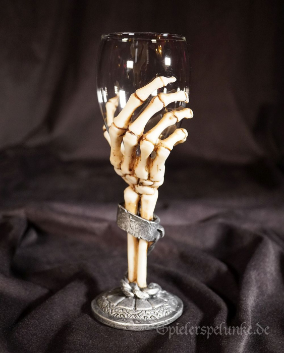 Bierglas Weinglas mit Skeletthand Gothic Fantasy LARP mit Glaseinsatz