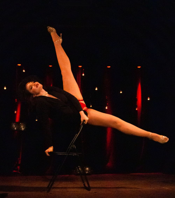 burlesque tanz show red velvets absinthnacht spielerspelunke