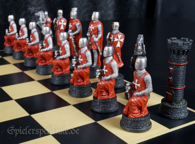 schachfiguren kreuzritter tempelritter johanniter