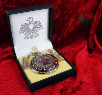 Taschenuhr "Indianer" rund mit Springdeckel und Kette im Schmuckkästchen